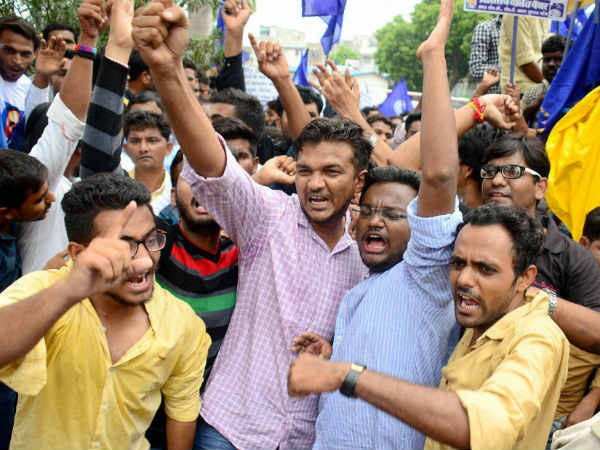 Dalit protests spread across Gujarat, Dalit protests spread across Gujarat,