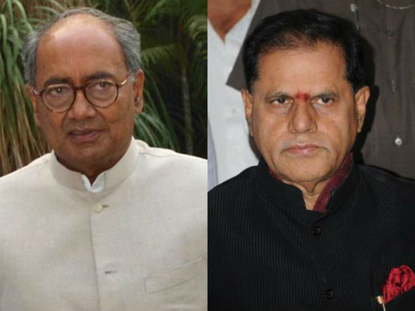 Digvijay Singh, TSR sleeping in Vishaka meeting Digvijay Singh, TSR sleeping in Vishaka meeting