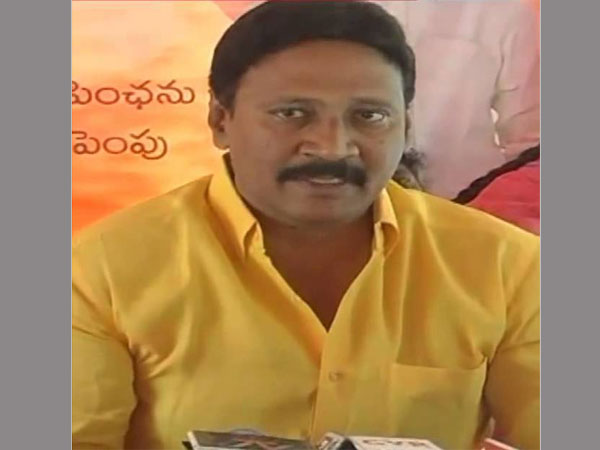Gadde Rammohan complaints on vijayawada municipal official Gadde Rammohan complaints on vijayawada municipal official