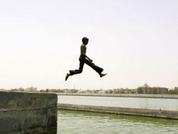 Man jumps into raging Ganga for video, disappears as footage goes viral Man jumps into raging Ganga for video, disappears as footage goes viral