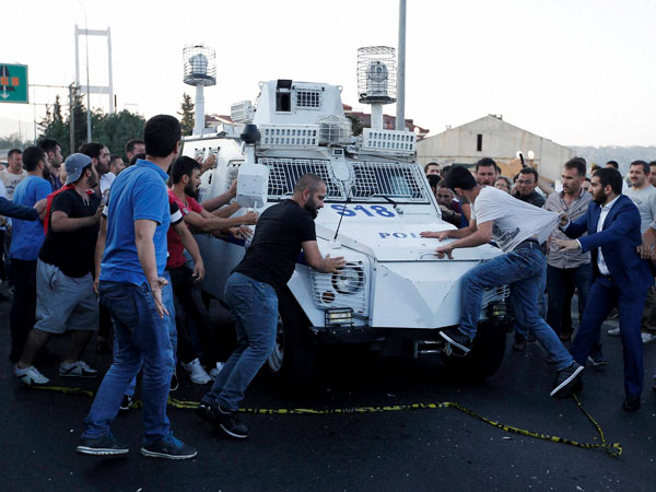 As 200 Soldiers Surrender, Turkey President Says Coup Attempt Foiled As 200 Soldiers Surrender, Turkey President Says Coup Attempt Foiled