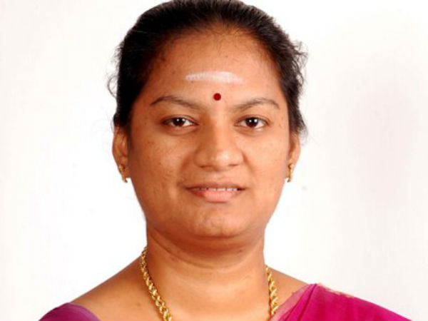 శశికళ పుష్ప