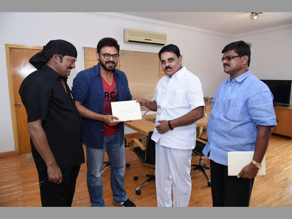 కృష్ణా పుష్కరాలు: ప్రముఖులకు ఆహ్వానాలు