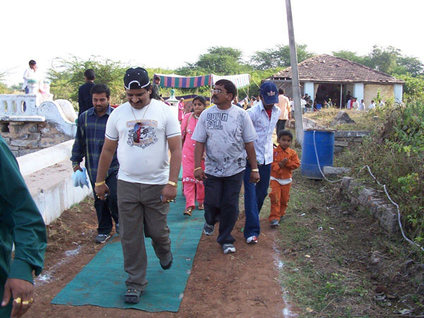 Ministers and MLAs having links with Nayeem? Ministers and MLAs having links with Nayeem?