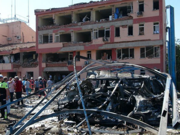 Trio of bombing attacks in Turkey kill 14 people Trio of bombing attacks in Turkey kill 14 people