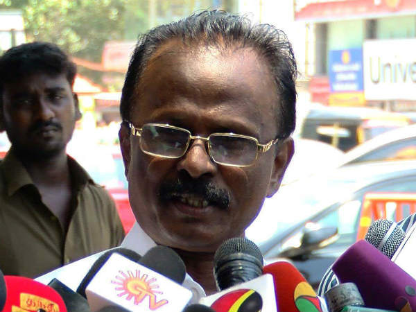 కంటతడి పెట్టిన న్యాయవాది