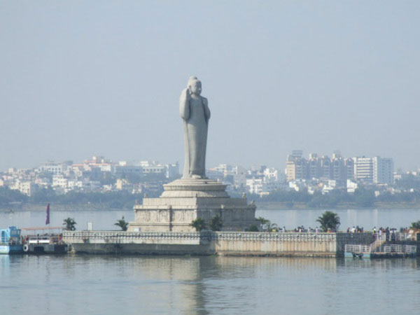 భారీ వర్షాలు