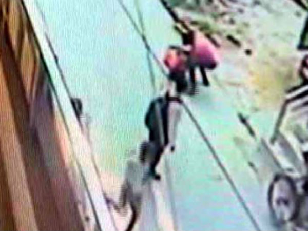 Woman stabbed 22 times by jilted lover in Delhi, dies Woman stabbed 22 times by jilted lover in Delhi, dies