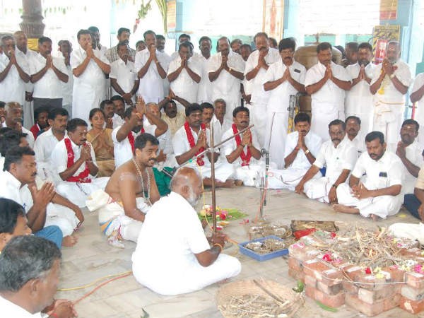 దీపపూజలు