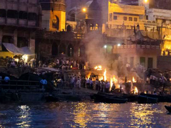 12 killed in a stampede at Varanasi Rajghat in Uttar Pradesh 12 killed in a stampede at Varanasi Rajghat in Uttar Pradesh