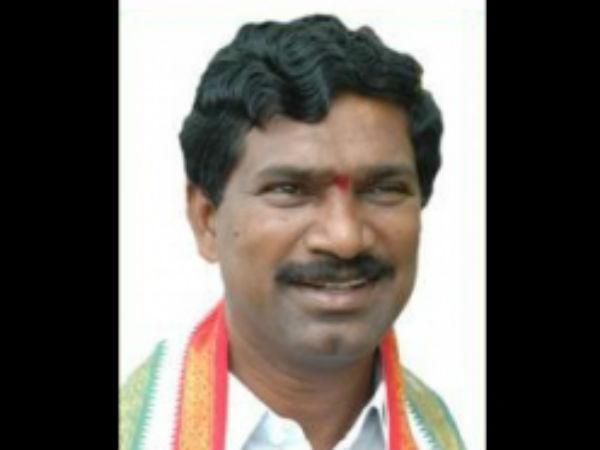 Some people attacked on MLA Rajaiah's vehicle. Some people attacked on MLA Rajaiah's vehicle.