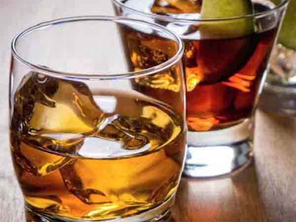 32 people die after consuming toxic liquor in Pakistan 32 people die after consuming toxic liquor in Pakistan