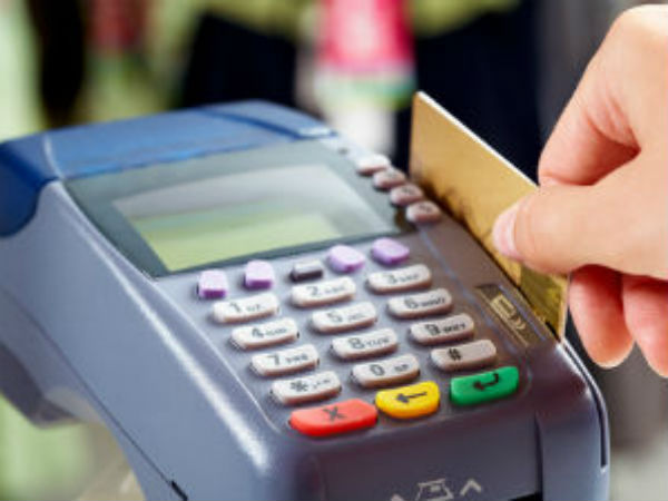Lanura beats cash crunch, becomes first to go cashless in J-K Lanura beats cash crunch, becomes first to go cashless in J-K
