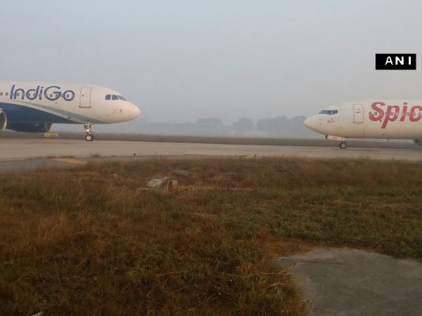 IndiGo, SpiceJet flights come face-to-face at Delhi’s IGI airport IndiGo, SpiceJet flights come face-to-face at Delhi’s IGI airport