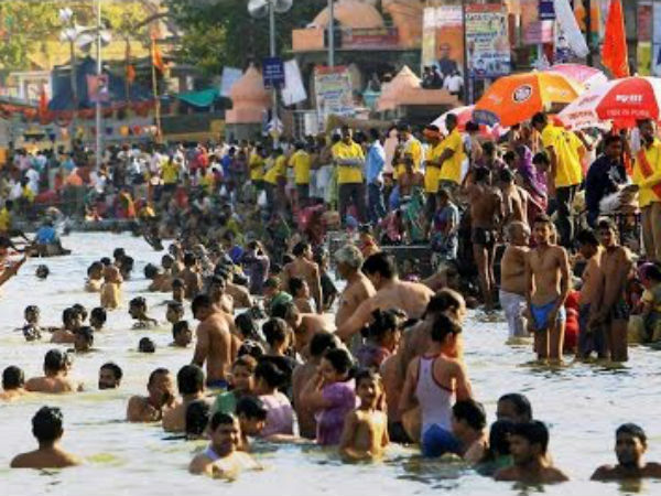 dont bath ladies in pampa river dont bath ladies in pampa river
