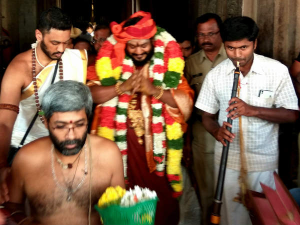 Swamy Nithyananda visits Melukote Cheluvanarayana swamy temple Swamy Nithyananda visits Melukote Cheluvanarayana swamy temple