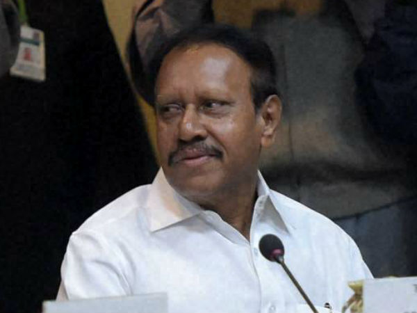 పార్టీ సీనియర్లు సమాలోచనలు
