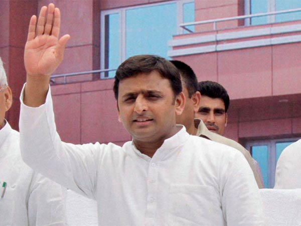 అఖిలేష్ వర్గీయుల్లో ఉత్సాహం