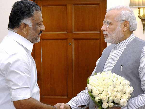 రేపు రాష్ట్రపతి, ప్రధానితో ఎంపీల భేటీ