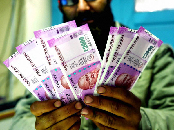 No Cards.. Pay in Cash: Cashless Transactions Reduced?! No Cards.. Pay in Cash: Cashless Transactions Reduced?!