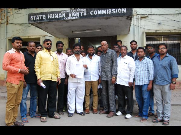 నిర్లక్ష్యంగా వైద్యం చేశారు. వైష్ణవి కుటుంబ సభ్యులు