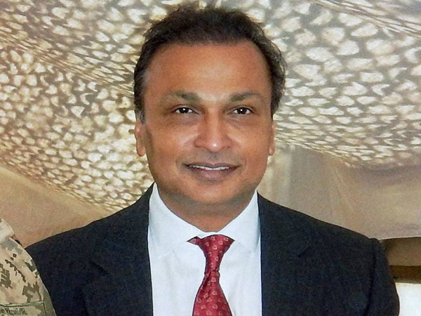SC stops 2G spectrum by Aircel-Maxis to Anil Ambani's RCom SC stops 2G spectrum by Aircel-Maxis to Anil Ambani's RCom