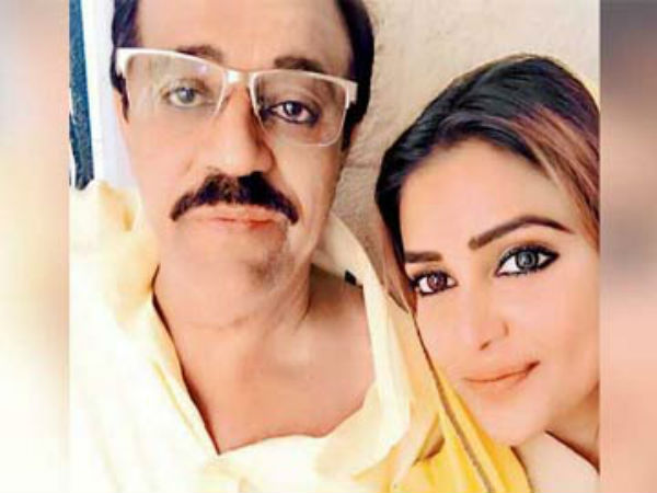 Dawood Aide Accused Of 1993 Blasts Left Unsupervised With Wife On Train Dawood Aide Accused Of 1993 Blasts Left Unsupervised With Wife On Train