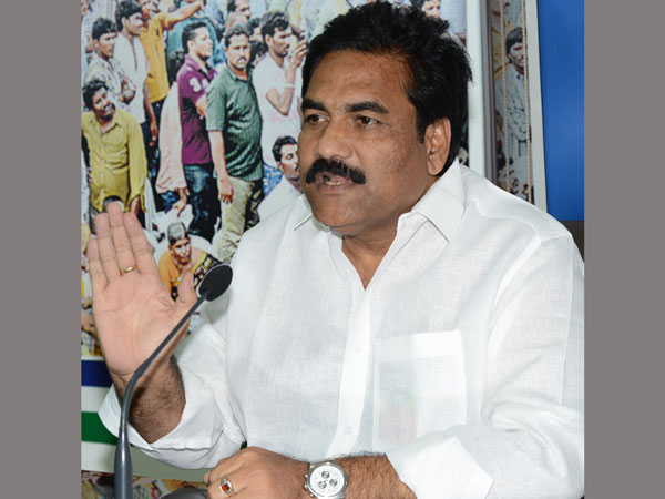 Kotamreddy Sridhar Reddy on cashless transactions Kotamreddy Sridhar Reddy on cashless transactions