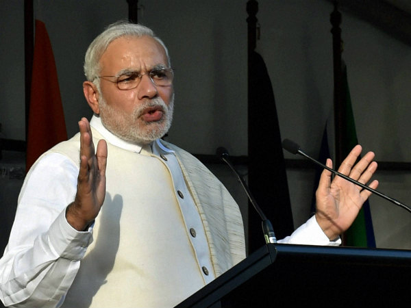 PM Modi Drops 'Mitron'; Goes for 'Doston' Instead PM Modi Drops 'Mitron'; Goes for 'Doston' Instead