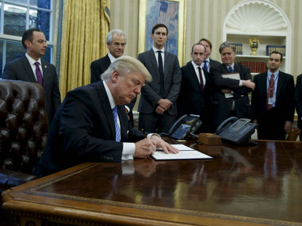 Trump signs executive order to keep out 'radical Islamic terrorists' Trump signs executive order to keep out 'radical Islamic terrorists'