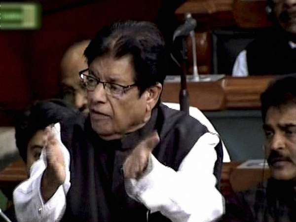 Former Minister E Ahamed Collapses In Parliament, Rushed To Hospital Former Minister E Ahamed Collapses In Parliament, Rushed To Hospital