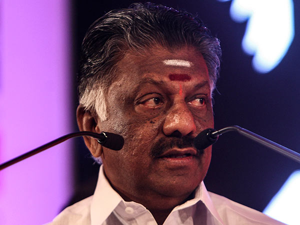 Tamil Nadu CM Panneerselvam supporters 22 AIADMK MLA’s ? Tamil Nadu CM Panneerselvam supporters 22 AIADMK MLA’s ?