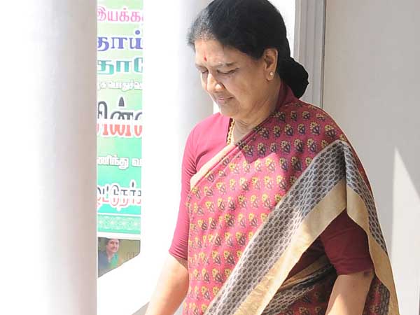 శశికళ
