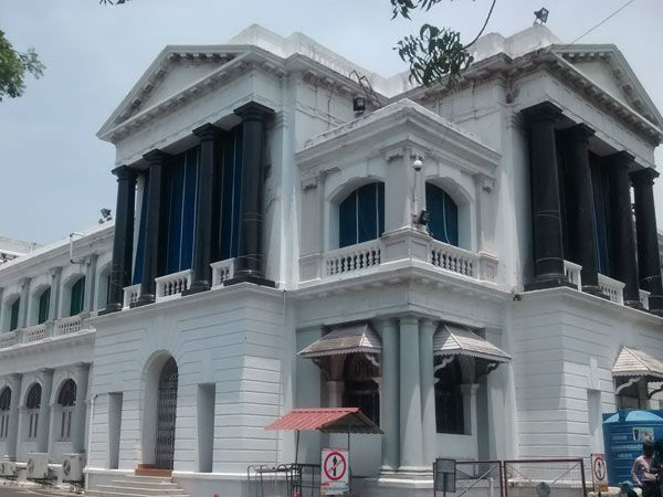 మా ఇంటికి పంపించండి