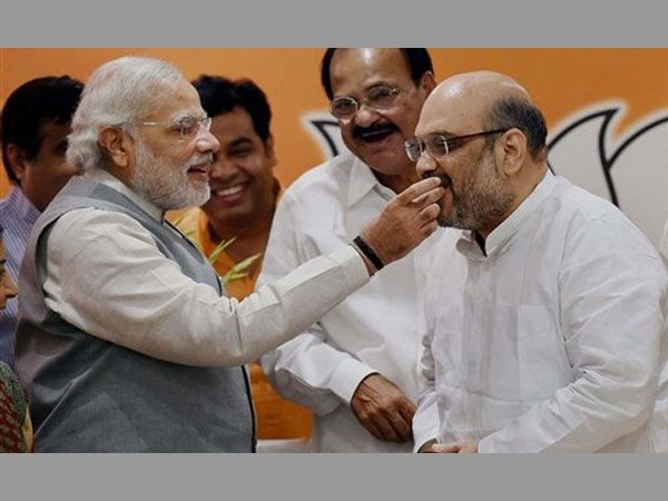 మండళ్ల ఏర్పాటే శ్రేష్ఠమంటున్న కమలనాథులు