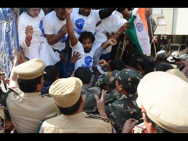ర్యాలీలకు అనుమతివ్వలేదు