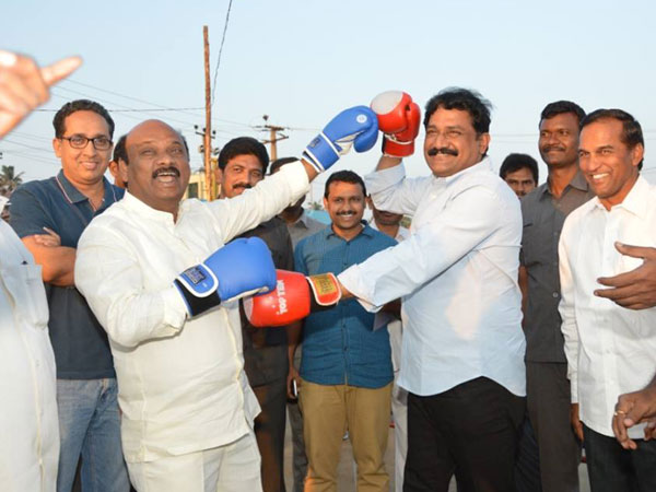 గంజాయి సాగులో అయ్యన్న, అవినీతిలో గంటా