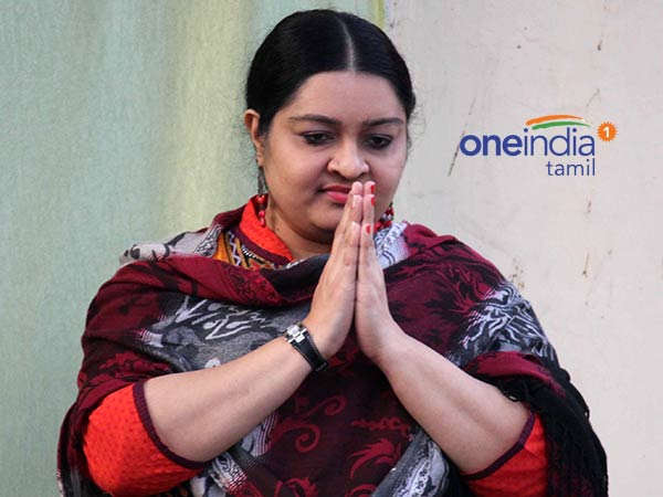 Tamil Nadu former CM Jayalalithaa’s nice Deepa, Her lookalike, Announces Political Debut Tamil Nadu former CM Jayalalithaa’s nice Deepa, Her lookalike, Announces Political Debut