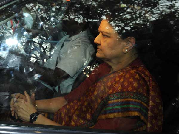 Supreme court gives permission for Sasikala to get in Tamilnadu prison, lawyer Aacharya says Supreme court gives permission for Sasikala to get in Tamilnadu prison, lawyer Aacharya says
