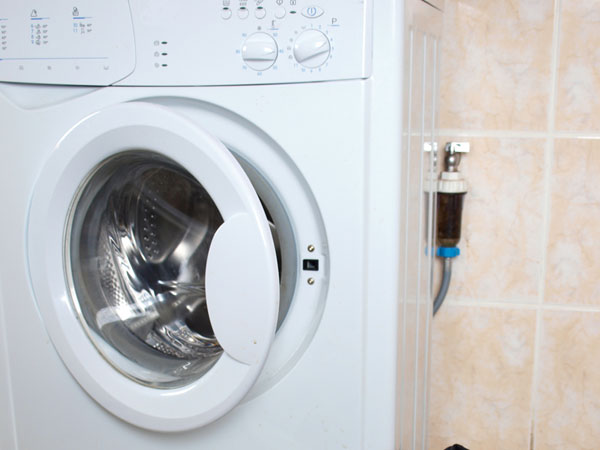 Left Alone For Minutes, 3-Year-Old Twins In Delhi's Rohini Climb Into Washing Machine, Die Left Alone For Minutes, 3-Year-Old Twins In Delhi's Rohini Climb Into Washing Machine, Die