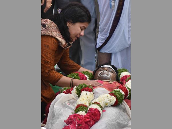 సునయన ప్రశ్నకు జవాబేది?