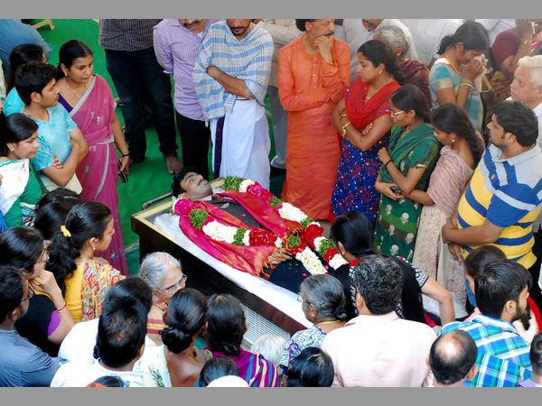 నష్టం కలిగిస్తున్నారని..