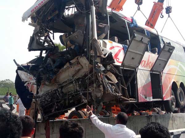 డ్రైవర్ పైన కేసు నమోదు