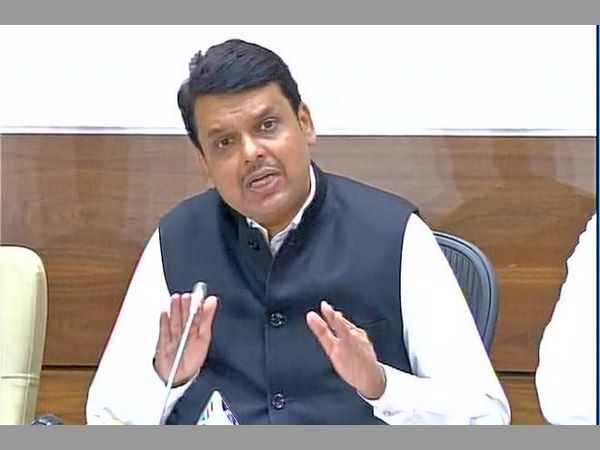 విపక్షంలోనూ కూర్చోబోమన్న ఫడ్నవీస్