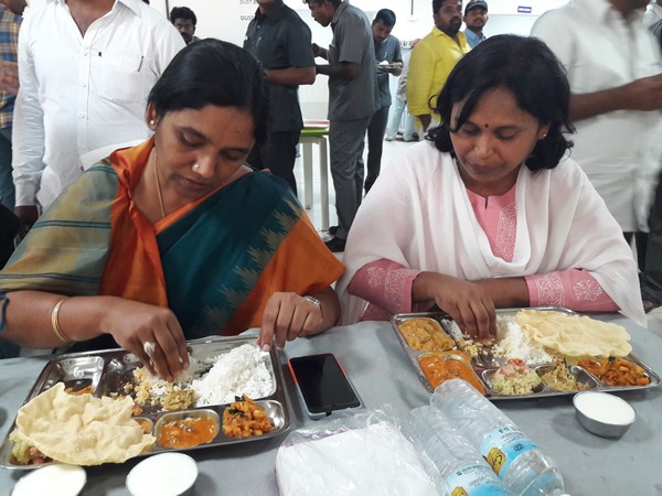 విందు భోజనం