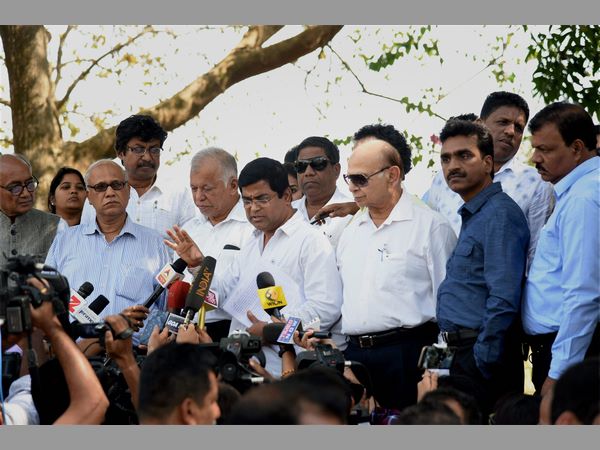 కాంగ్రెస్ పిటిషన్ పై సుప్రీం ఇలా