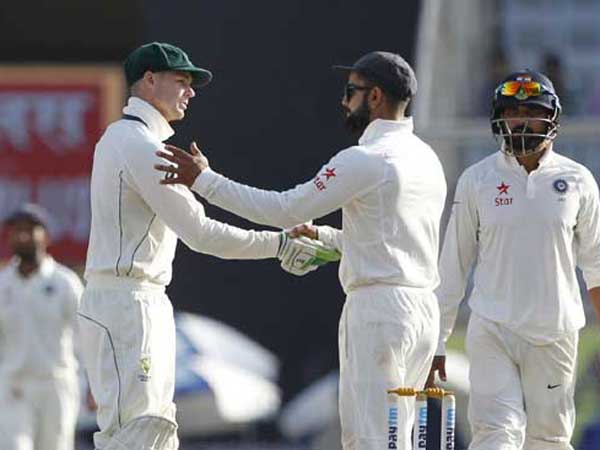 హ్యాండ్ కోంబ్, షాన్ మార్ష్ల పోరాటం అభినందనీయం