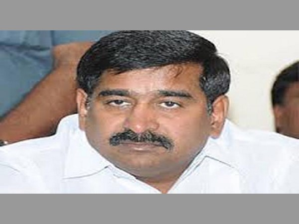 పోటీ వెనుక భారీ వ్యూహం