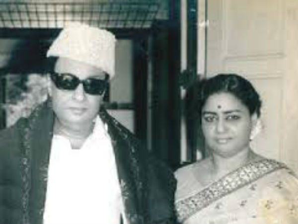 పంథాను మార్చిన జయలలిత
