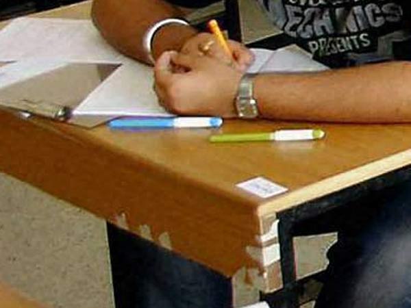 లీకేజీలు ఎక్కడి నుంచి జరిగాయి?